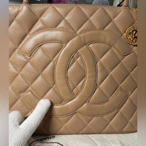 Authentic Chanel Caviar Leather Medallion Tote Quilted Bag - Picture 11 of 14